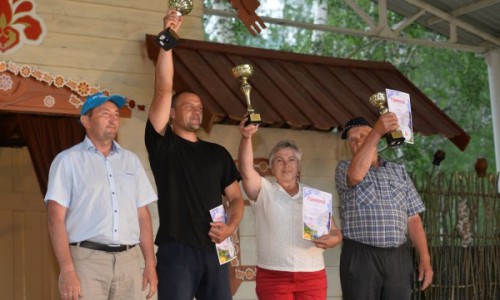 Итоги соревнований по гиревому и городошному спорту подвели на «Родниках Алтая»