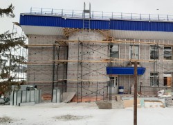 В Усть-Кане завершается строительство спортивного зала 