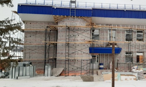В Усть-Кане завершается строительство спортивного зала 