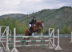 Соревнования по конному спорту состоялись в Горно-Алтайске