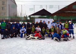 Команда Управления Росгвардии по Республике Алтай победила в первенстве Динамо региона по хоккею с мячом