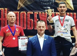 Василий Башпаков завоевал золотую медаль Всероссийские соревнования по греко-римской борьбе.