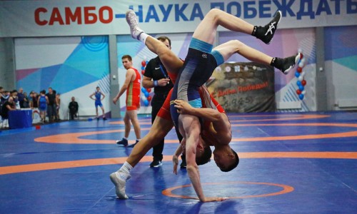 Чейнин Аргымай стал призером всероссийского турнира по греко-римской борьбе