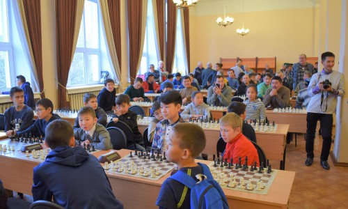 Межнациональный турнир по шахматам и шашкам состоялся в Горно-Алтайске